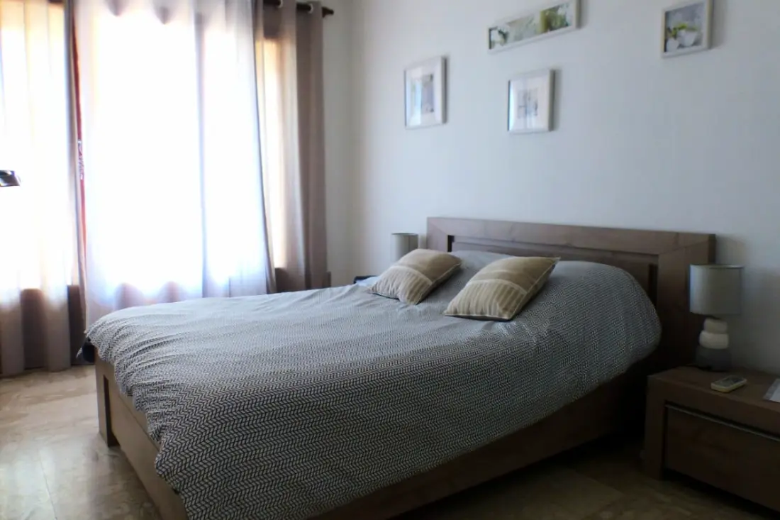 Appartement Spacieux Climatisé Proche Centre