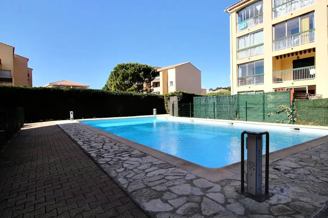 Studio Clim - Piscine - Proche De La Plage