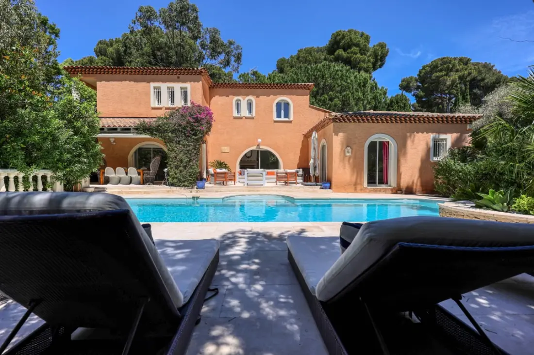 Villa Avec Piscine Privée Au Calme à Sanary