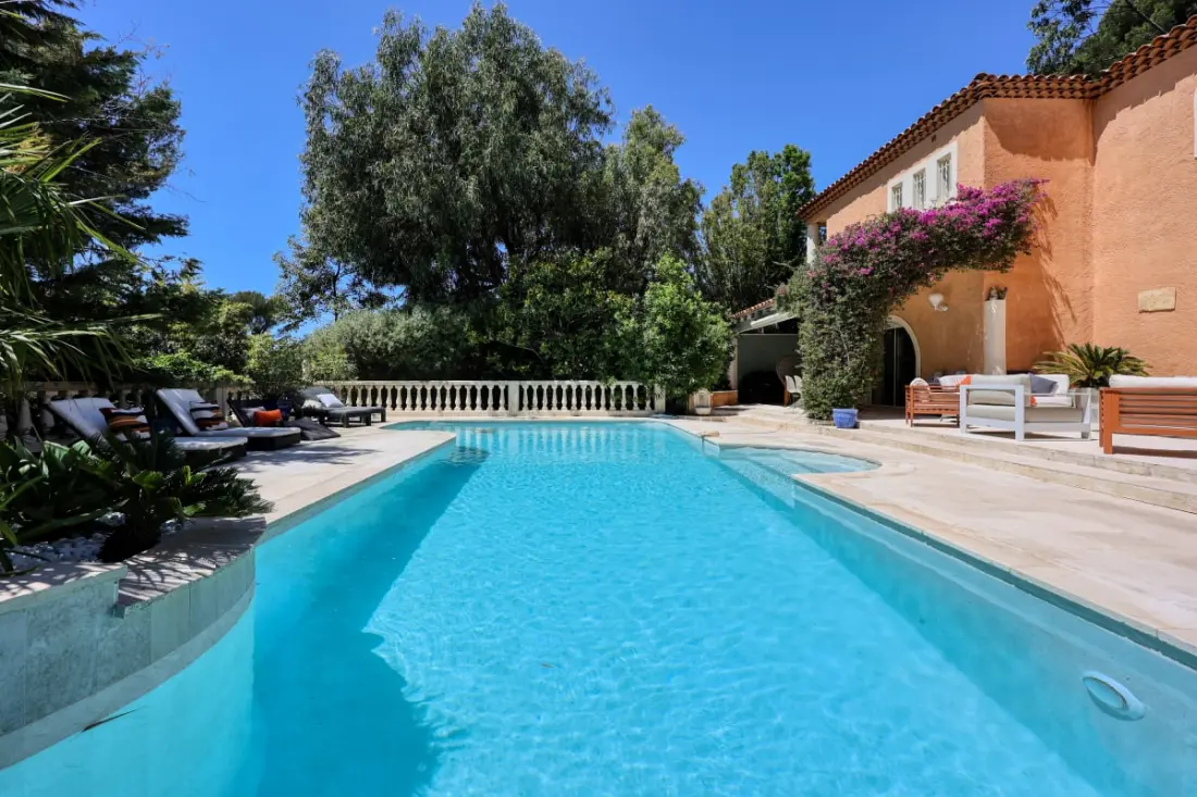 Villa Avec Piscine Privée Au Calme à Sanary