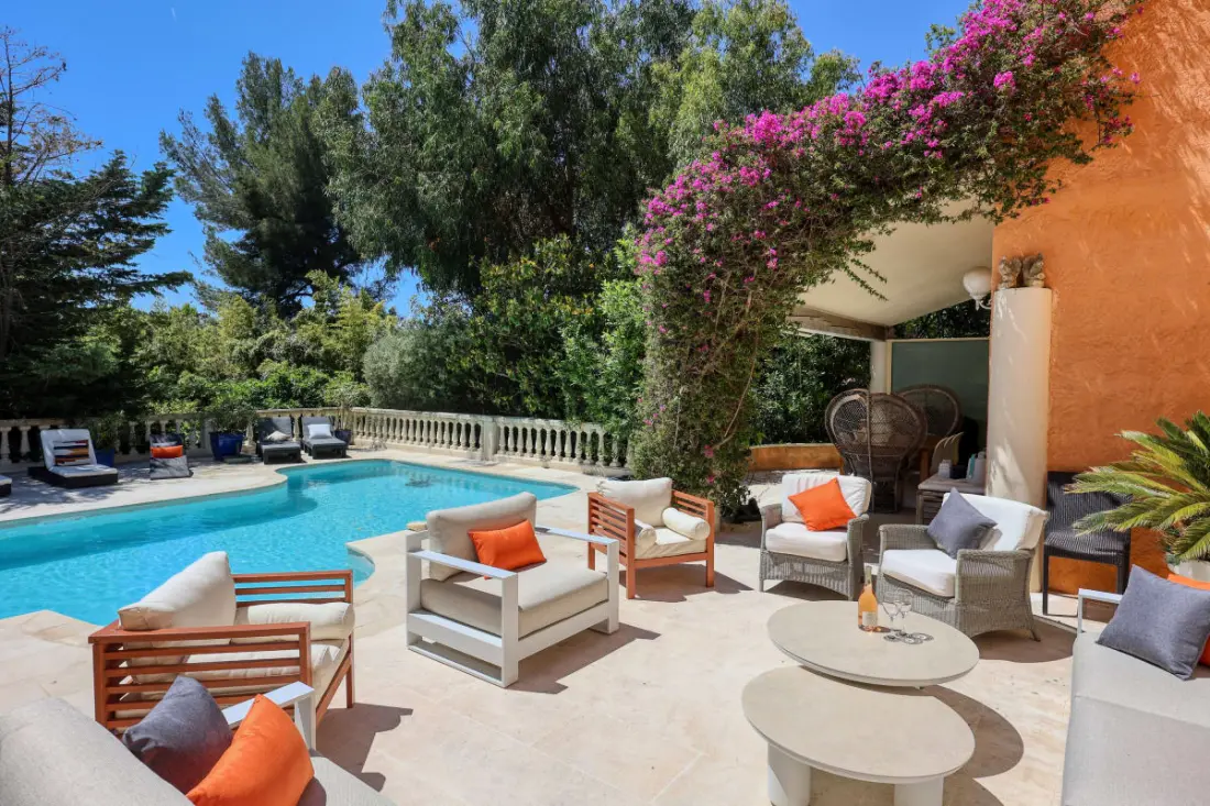 Villa Avec Piscine Privée Au Calme à Sanary