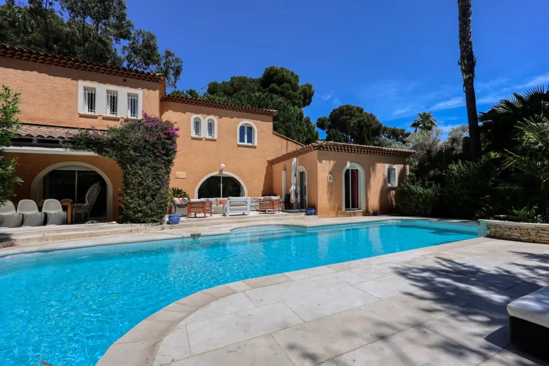 Villa Avec Piscine Privée Au Calme à Sanary
