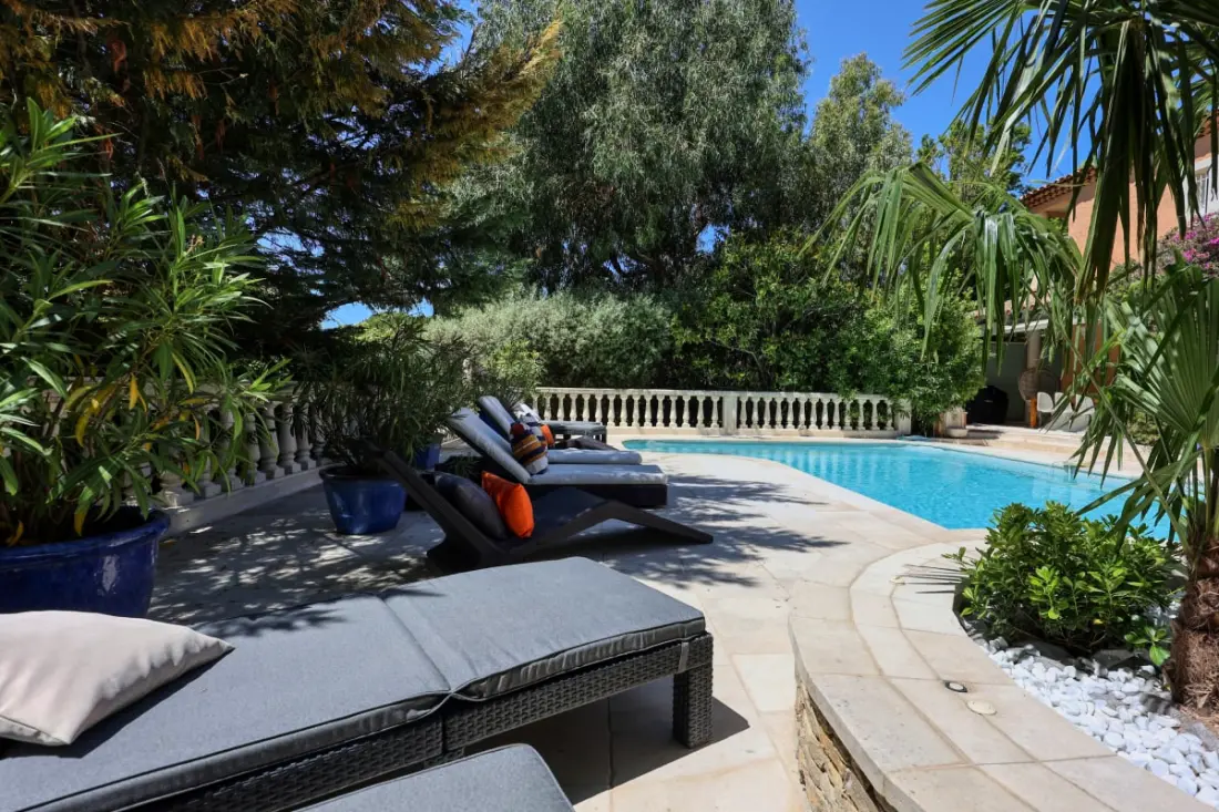 Villa Avec Piscine Privée Au Calme à Sanary