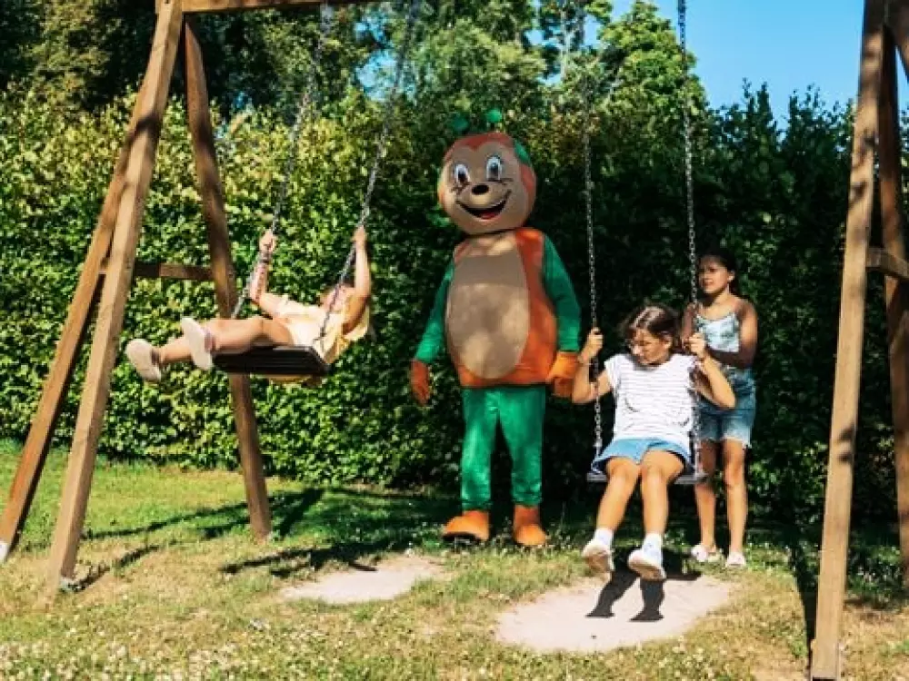 Sunêlia Camping Les Nids Du Lac 4 étoiles★★★★