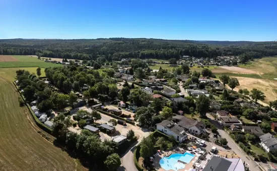 Domaine Les Nids du Lac ***
