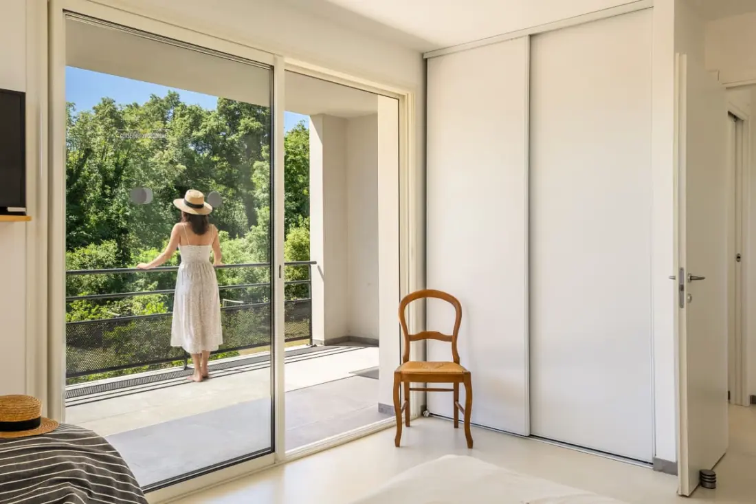 Villa Santa Mara Poggio, Villa Contemporaine Dans Un écrin De Verdure