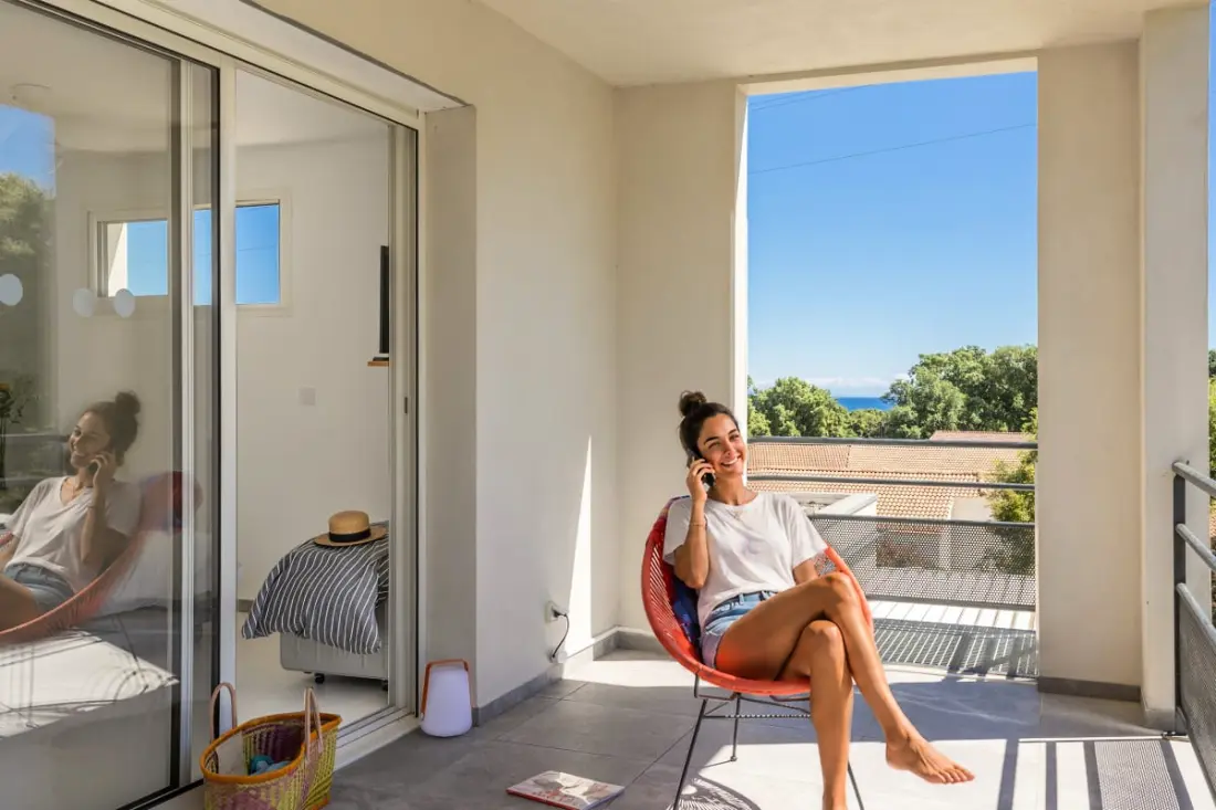 Villa Santa Mara Poggio, Villa Contemporaine Dans Un écrin De Verdure