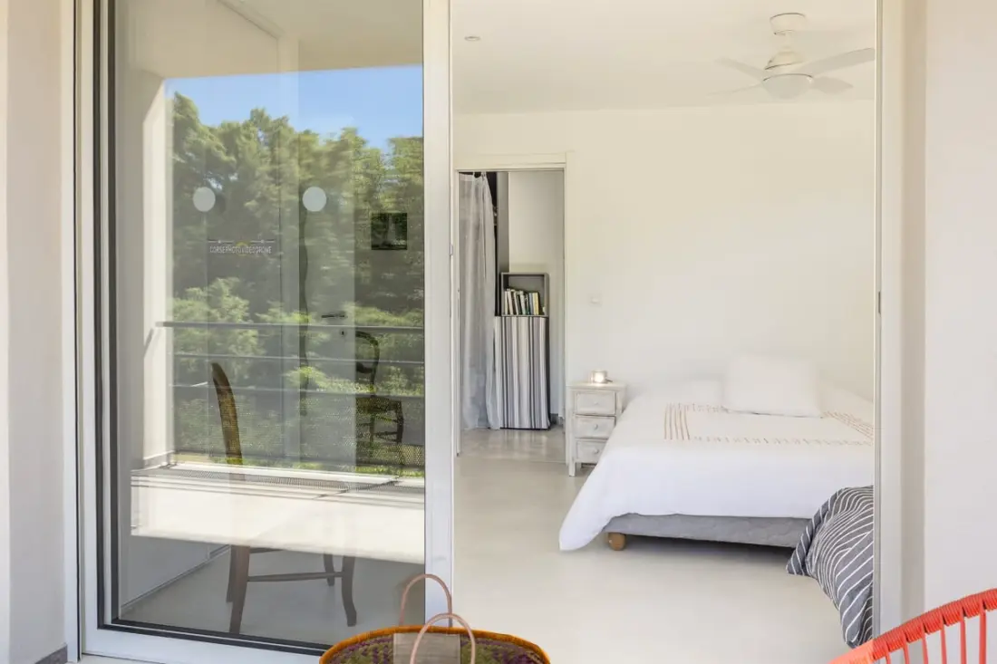 Villa Santa Mara Poggio, Villa Contemporaine Dans Un écrin De Verdure