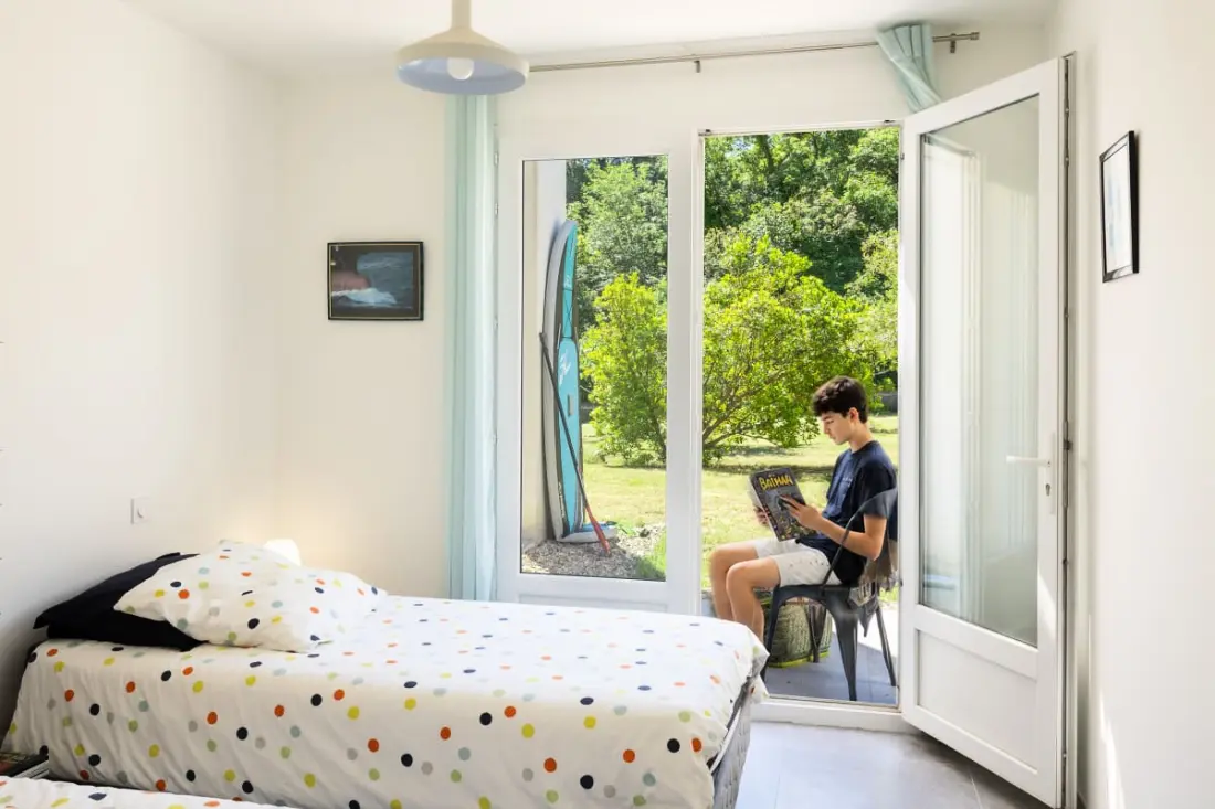 Villa Santa Mara Poggio, Villa Contemporaine Dans Un écrin De Verdure