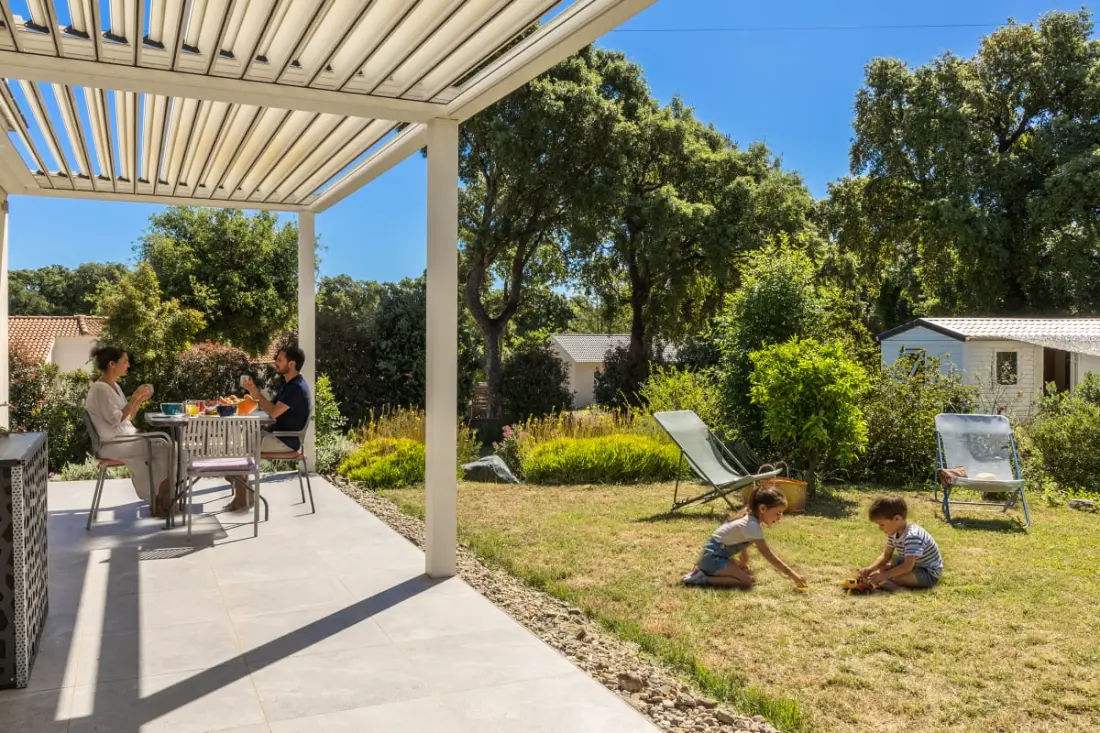 Villa Santa Mara Poggio, Villa Contemporaine Dans Un écrin De Verdure