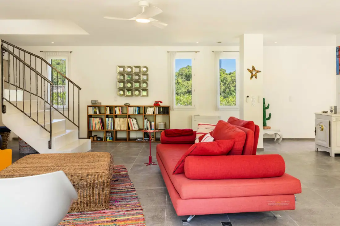Villa Santa Mara Poggio, Villa Contemporaine Dans Un écrin De Verdure