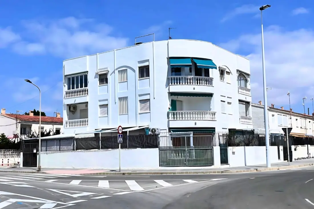 Charmant Appartement à 500 Mètres Des Plages