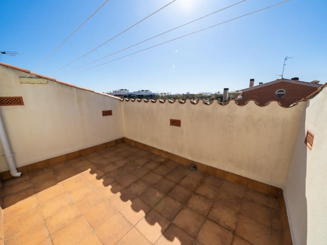 Maison de Vacances Santa Susanna 31