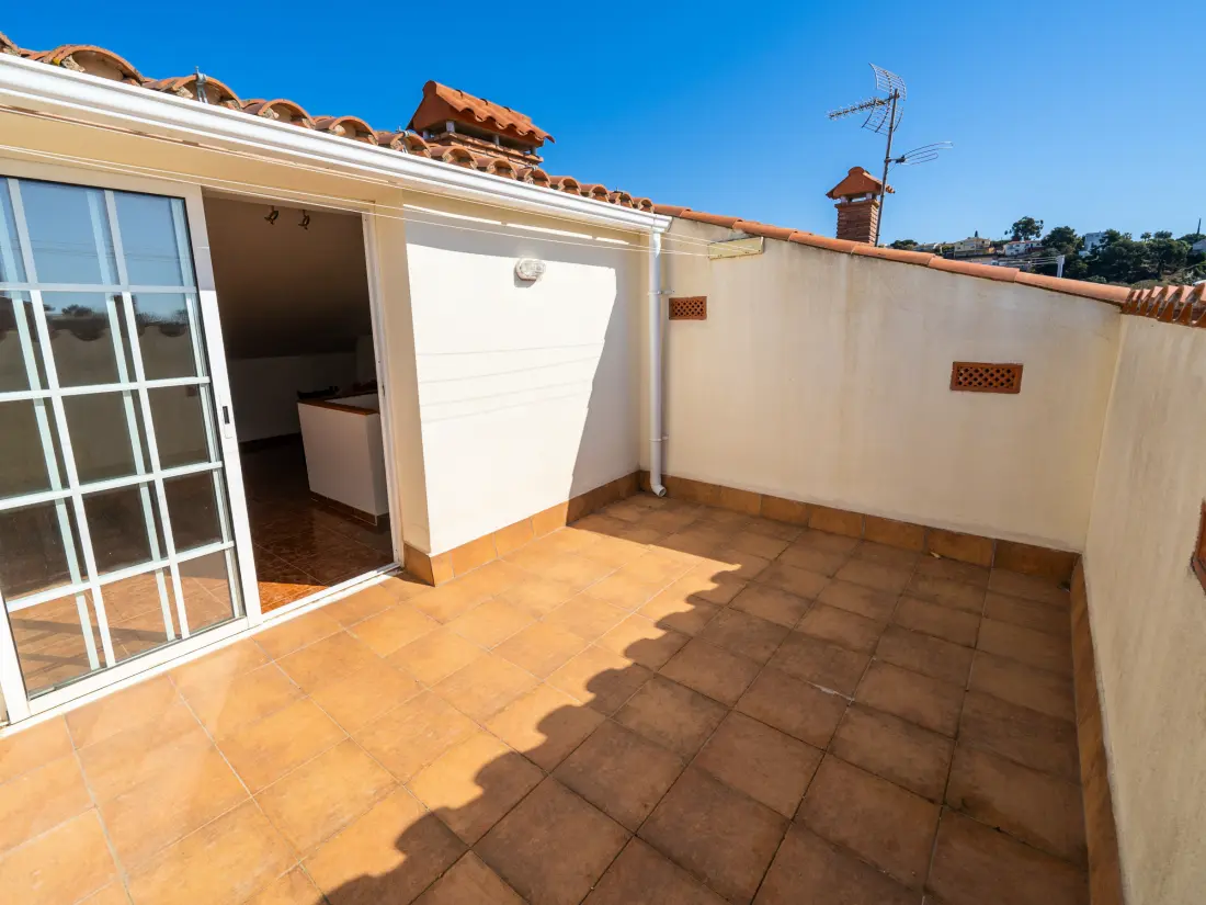 Maison de Vacances Santa Susanna 31