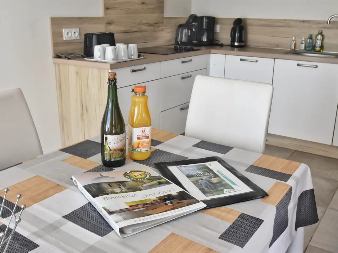 Maison de Vacances Sartilly 9