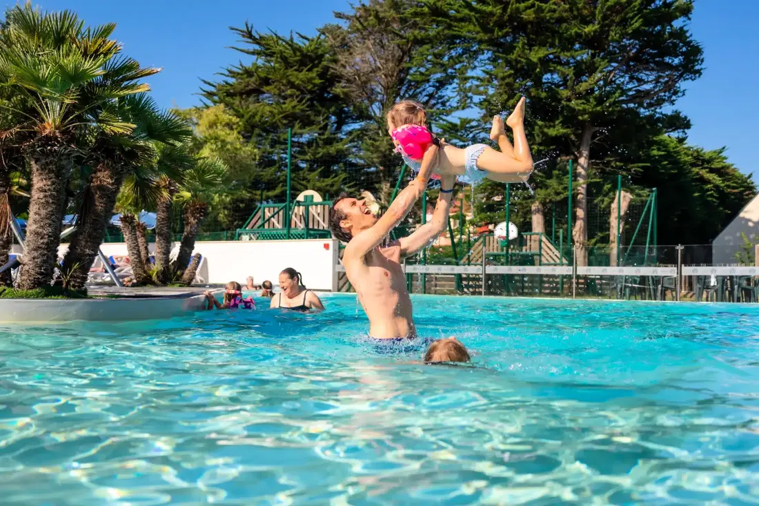 Camping Manoir de Ker An Poul 4 étoiles★★★★