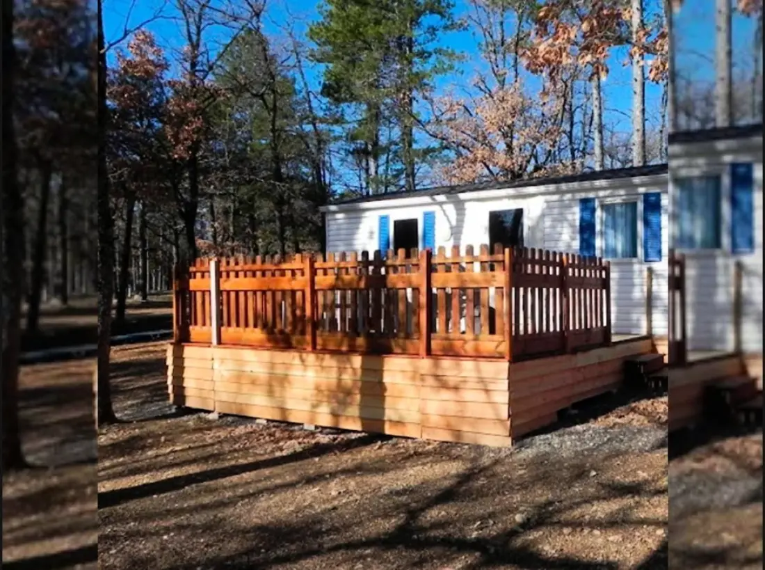 Camping Ushuaïa Villages Provence-Ventoux2 étoiles★★