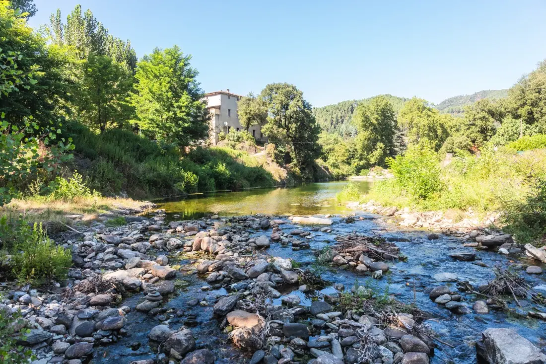 Camping maeva Escapades du Château de l'Hom 4 étoiles★★★★