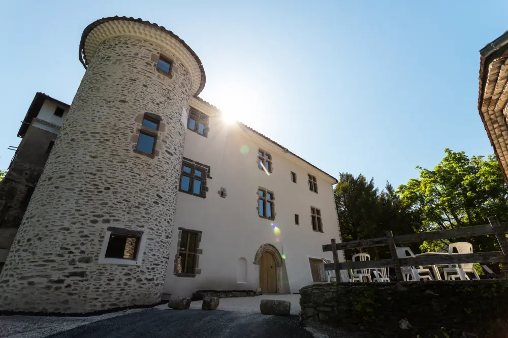 Camping maeva Escapades du Château de l'Hom 4 étoiles★★★★