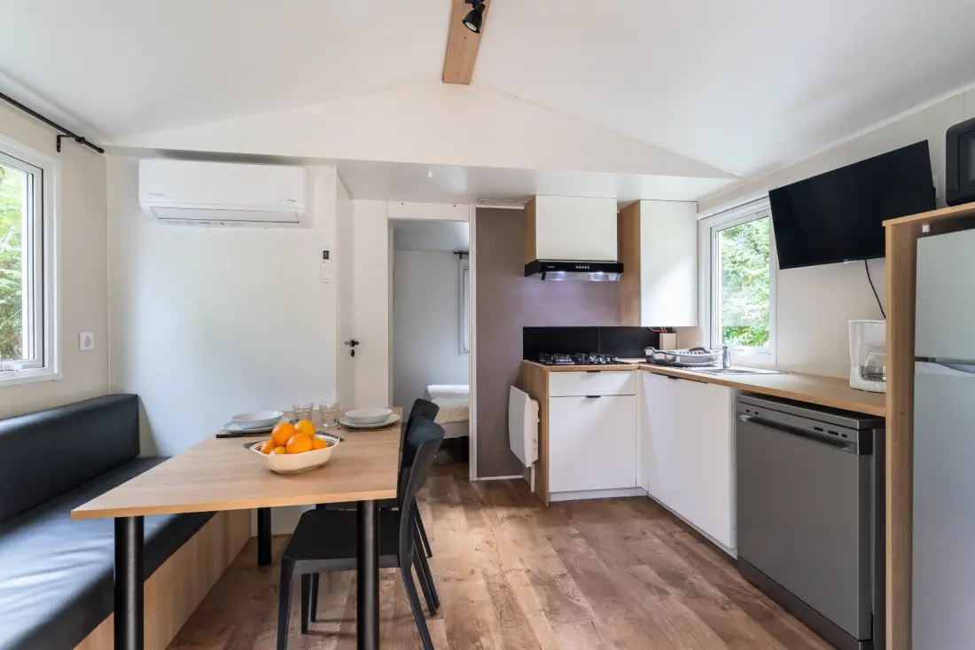 Camping maeva Escapades du Château de l'Hom 4 étoiles★★★★