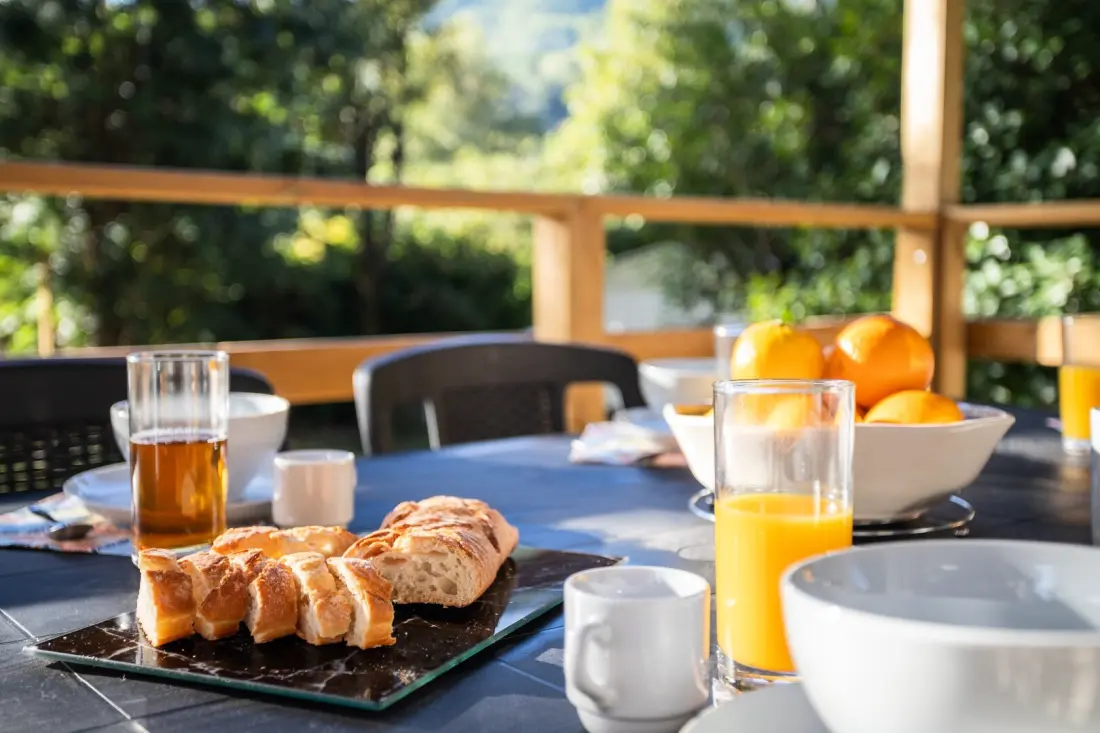 Camping maeva Escapades du Château de l'Hom 4 étoiles★★★★