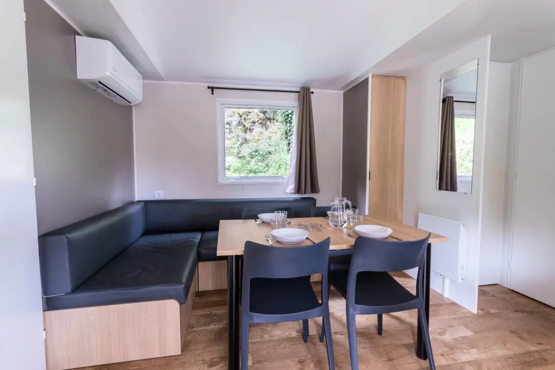 Camping maeva Escapades du Château de l'Hom 4 étoiles★★★★
