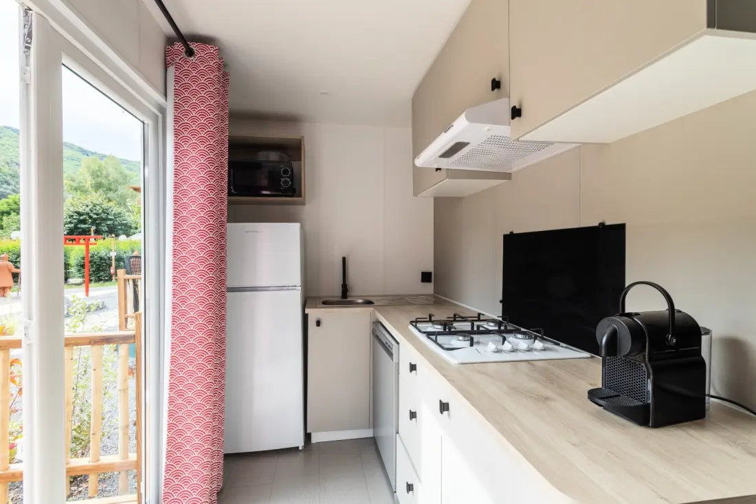 Camping maeva Escapades du Château de l'Hom 4 étoiles★★★★
