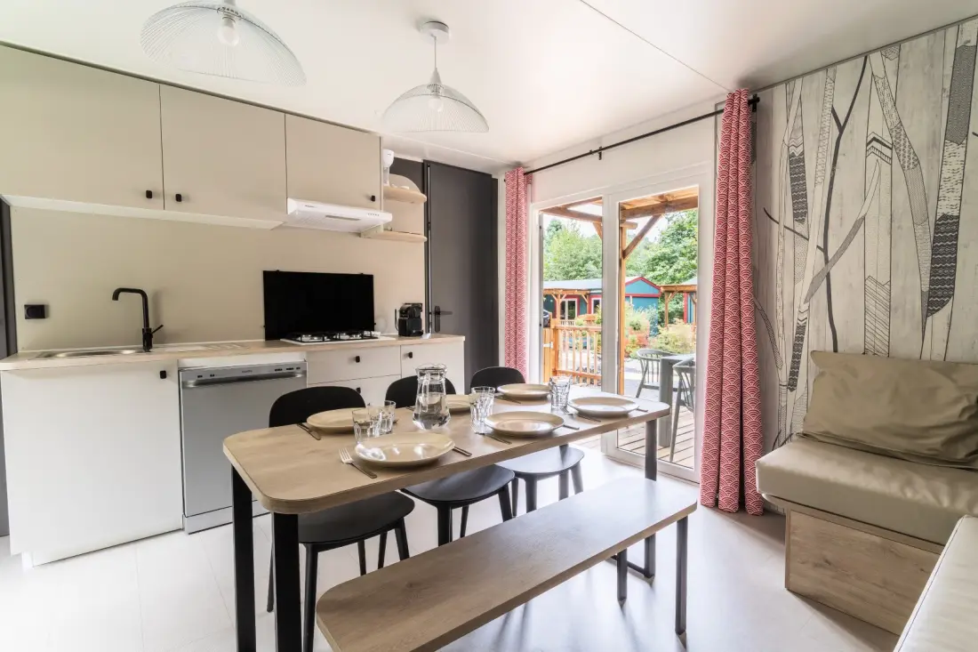 Camping maeva Escapades du Château de l'Hom 4 étoiles★★★★