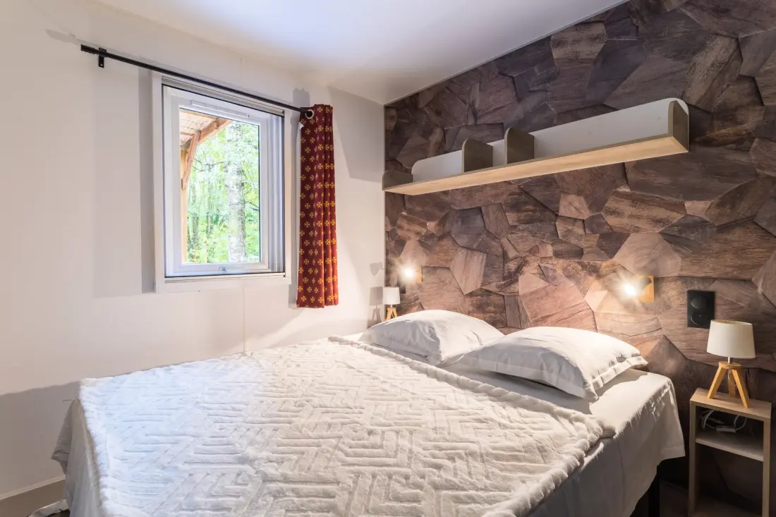 Camping maeva Escapades du Château de l'Hom 4 étoiles★★★★