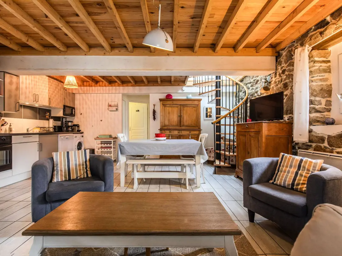 Maison de Vacances Sazos 6