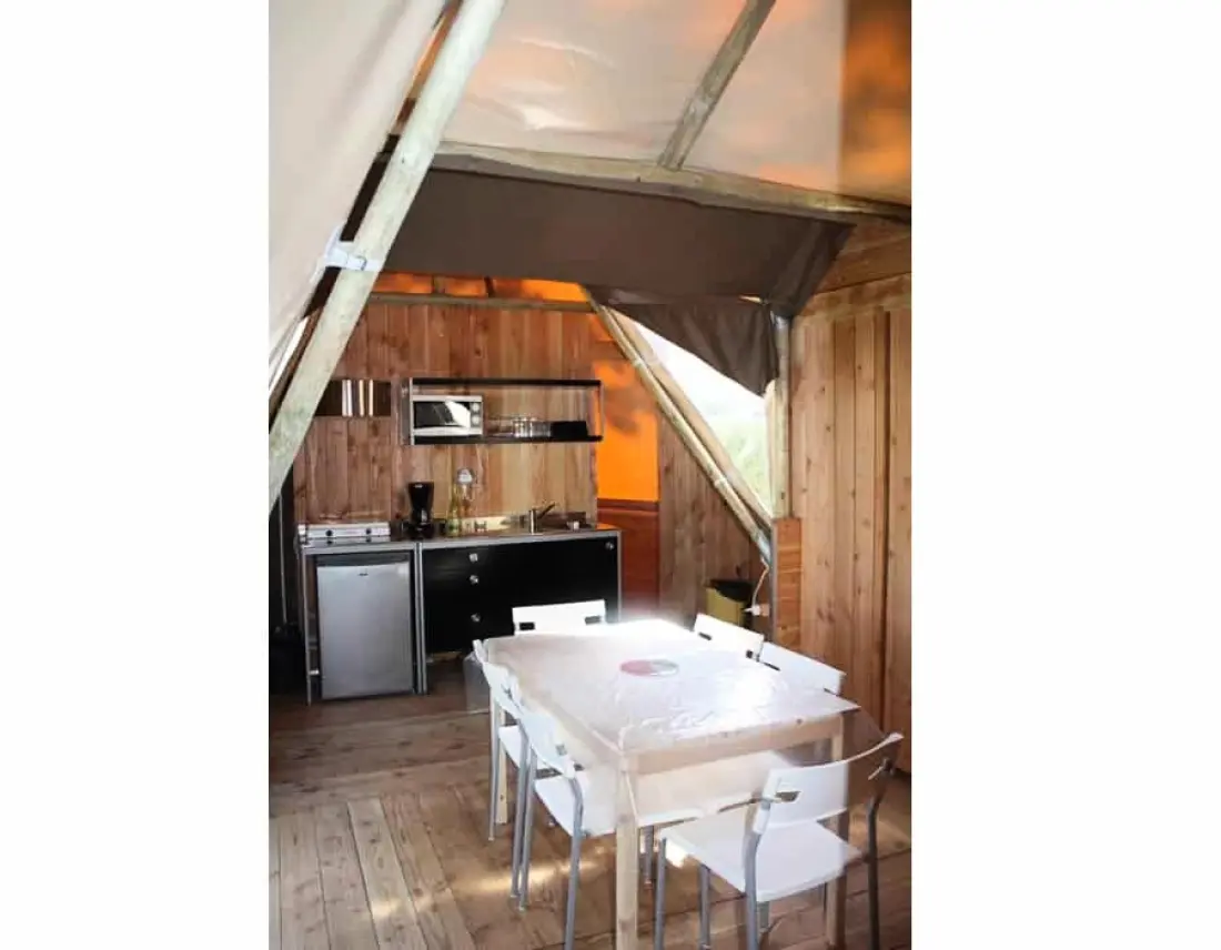 Camping Le Moulin des Effres4 étoiles★★★★
