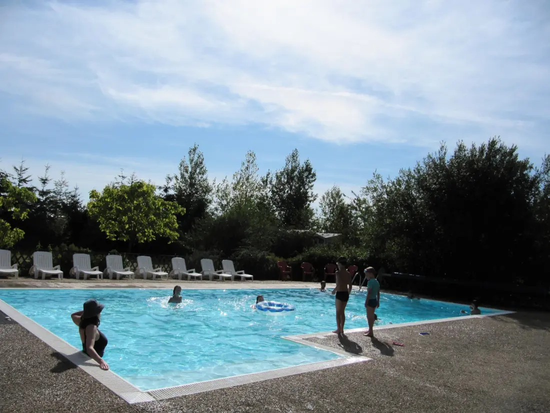 Camping Ferme Pédagogique de Prunay 4 étoiles★★★★