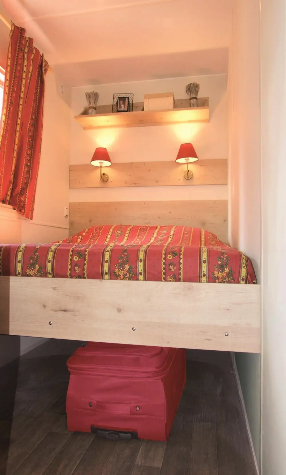 Camping Ferme Pédagogique de Prunay 4 étoiles★★★★