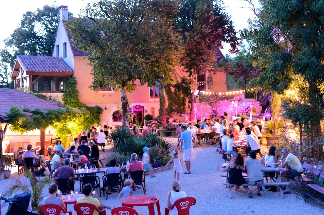 Camping Romanée Domaine de la Faurie4 étoiles★★★★