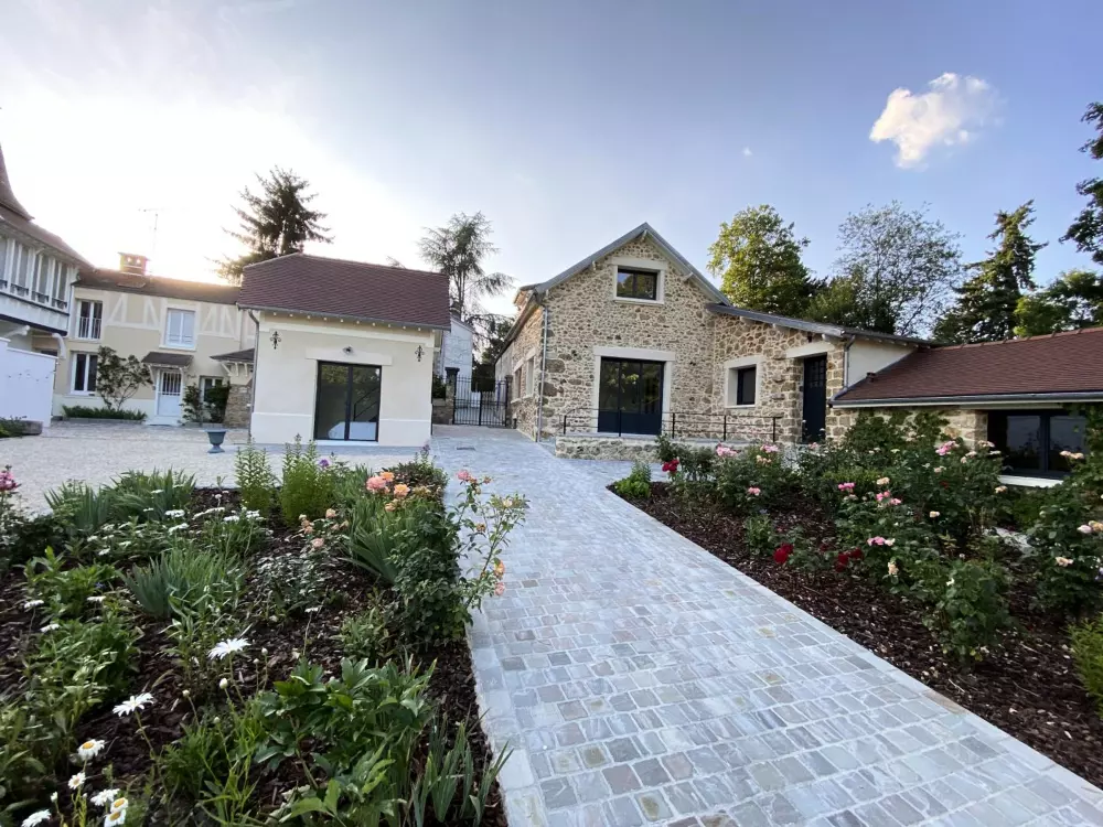 Maison de Vacances SENLISSE 4