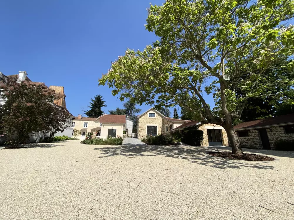 Maison de Vacances SENLISSE 4