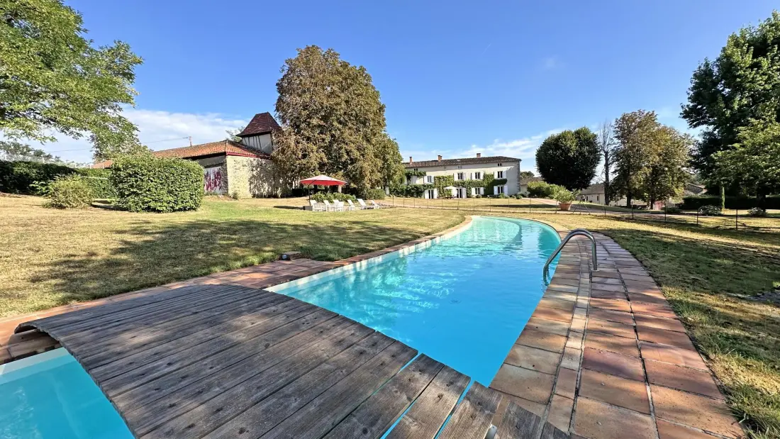 Gîte de France Domaine de gensignac 4 épis