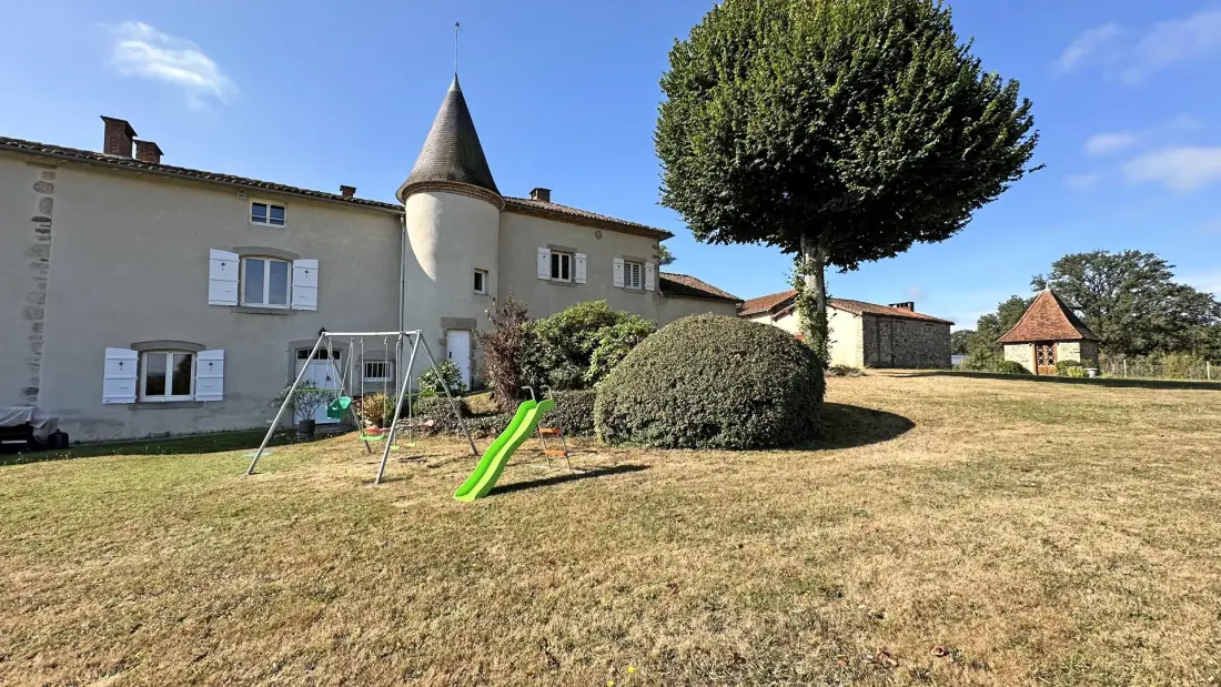 Gîte de France Domaine de gensignac 4 épis