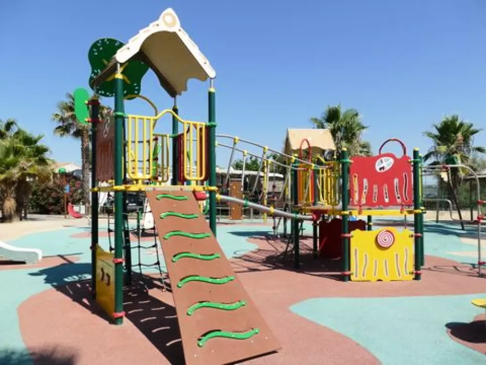 Camping Bleu Marine   4 étoiles★★★★