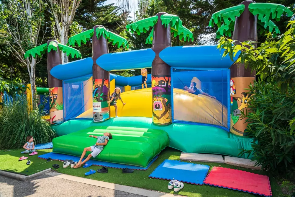 Camping Le Clos Virgile 4 étoiles★★★★