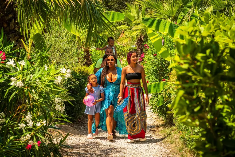 Camping Le Clos Virgile 4 étoiles★★★★