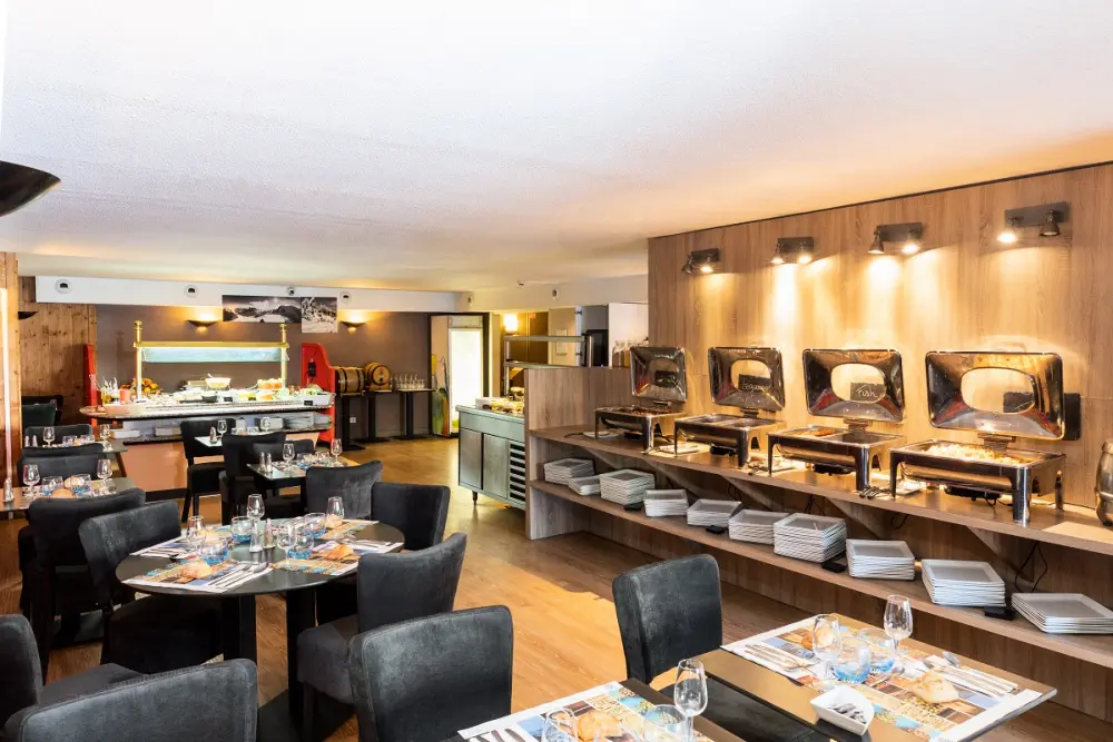 SOWELL HÔTELS Le Parc & SPA4 étoiles★★★★