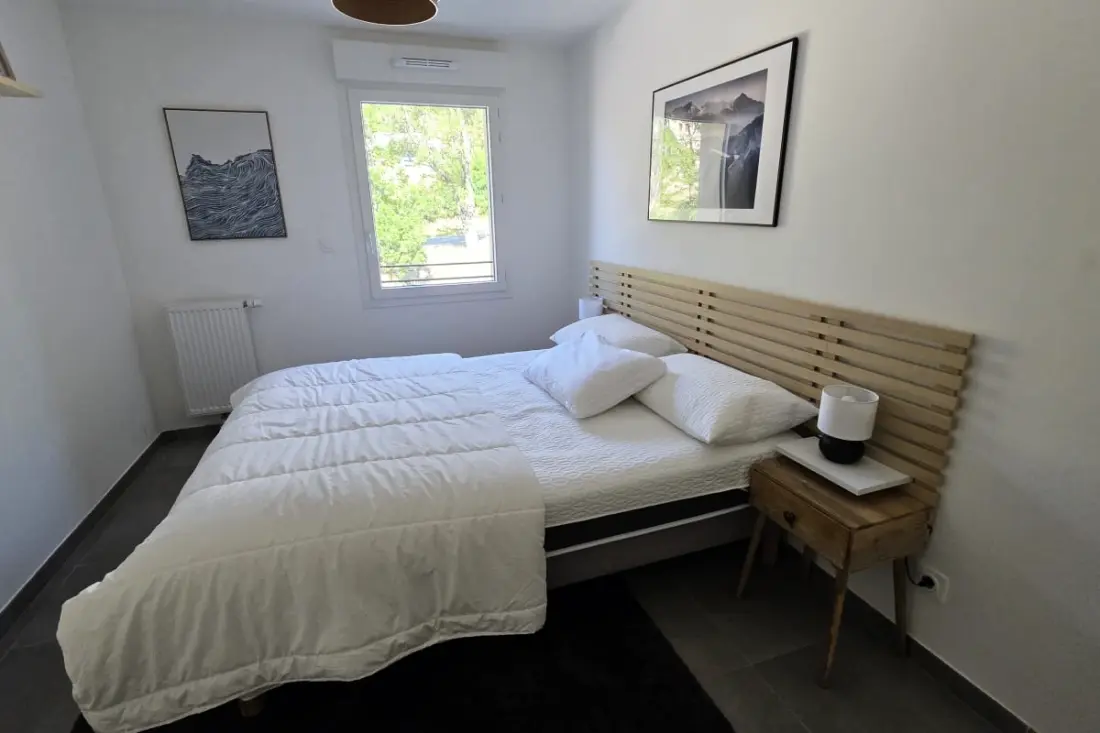 Appart Moderne Avec Balcon Et Garage à Briançon
