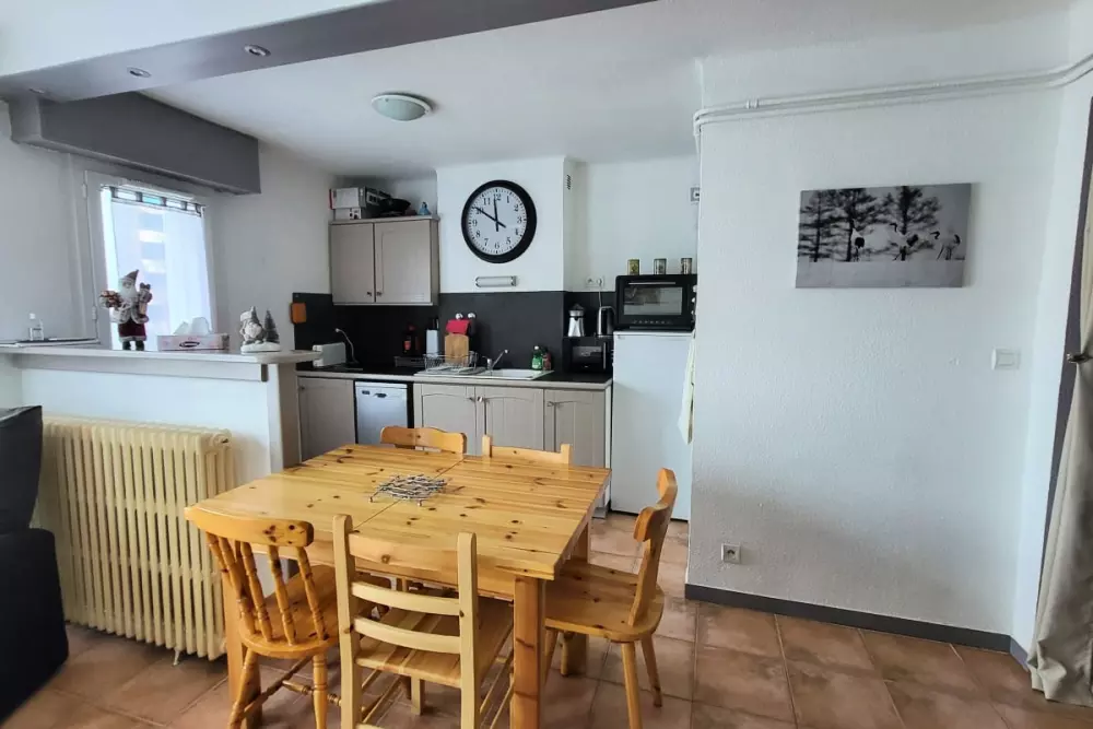 Au Pied Des Pistes : Apt Spacieux Pour 6 Personnes