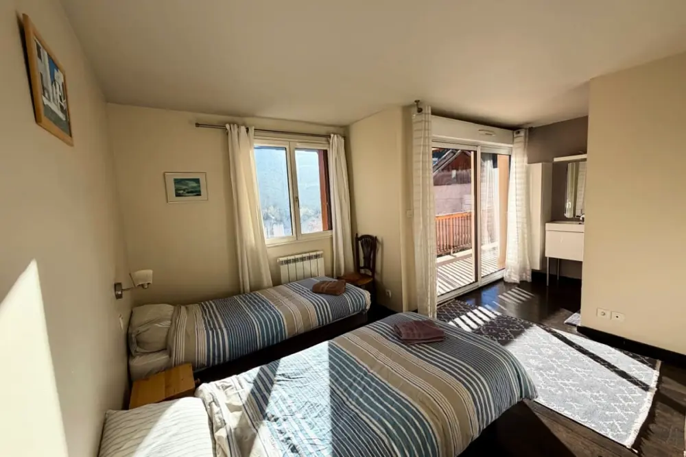 Chalet Charmant Et Lumineux à Briançon
