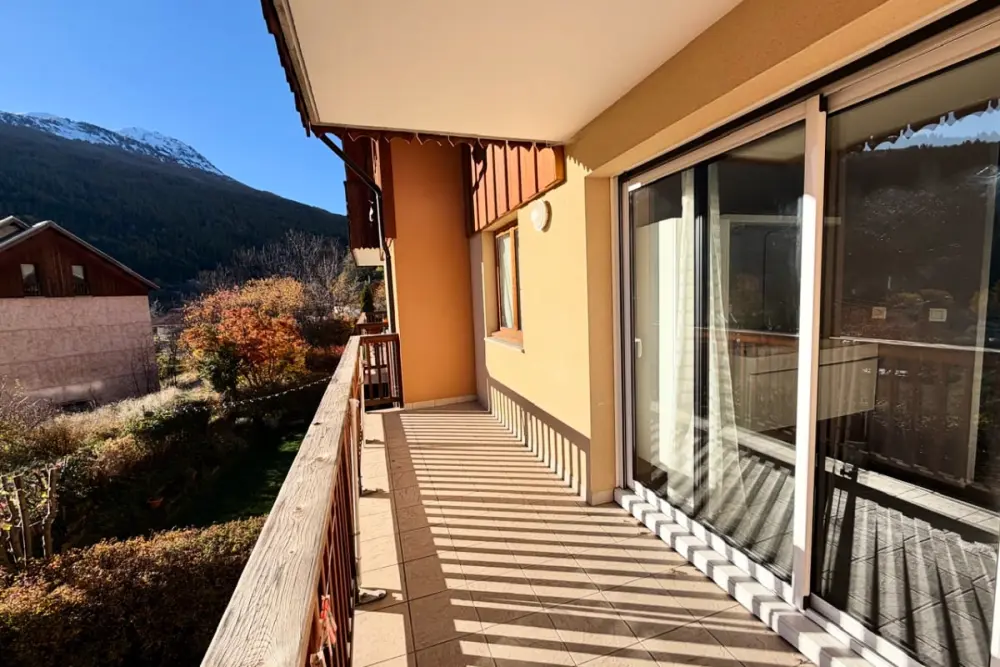 Chalet Charmant Et Lumineux à Briançon