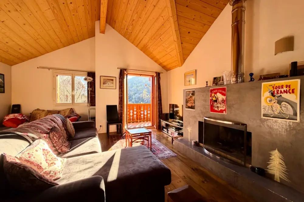 Chalet Charmant Et Lumineux à Briançon