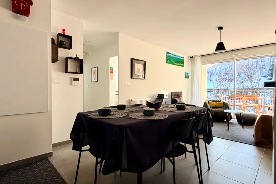 Appartement Neuf Avec Vue Sur Les Montagnes