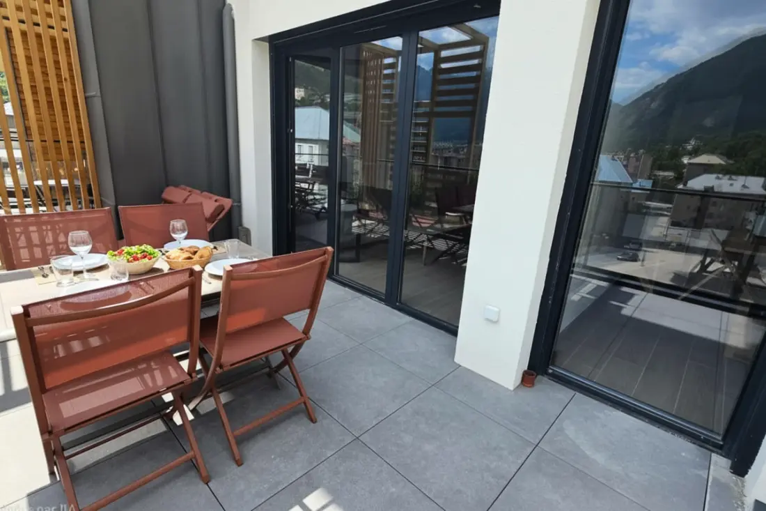 Appartement Neuf Lumineux Avec Terrasse Plein Sud