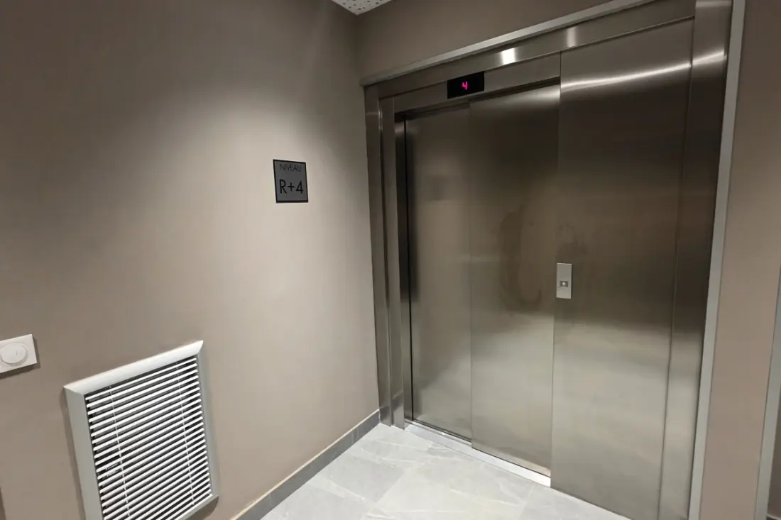 Appartement Neuf Lumineux Avec Terrasse Plein Sud